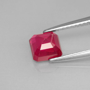 1,72 ctw natürlicher roter Rubin, Smaragdschliff, VS-SI
