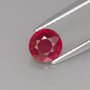 0,89 ctw natürlicher roter Rubin, Rundschliff, VS-SI
