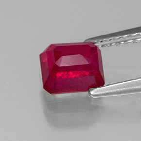1,54 ctw natürlicher roter Rubin, Smaragdschliff, VS-SI