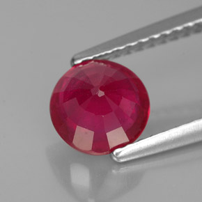 1,39 ctw natürlicher roter Rubin, Rundschliff, VS-SI