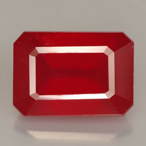 13,23 ctw natürlicher roter Rubin, Smaragdschliff, VS-SI