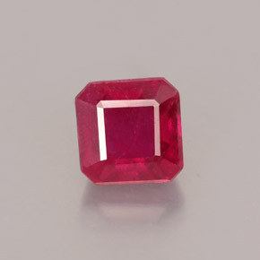 1,55 ctw natürlicher roter Rubin, Smaragdschliff, SI