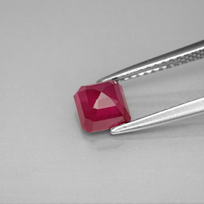1,38 ctw natürlicher roter Rubin, Smaragdschliff, VS-SI