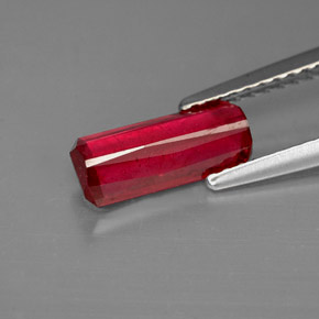 1,44 ctw natürlicher roter Rubin, Smaragdschliff, VS-SI