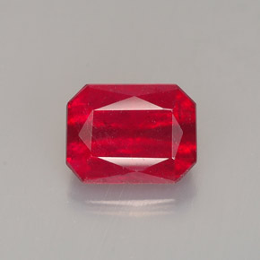 1,67 ctw natürlicher roter Rubin, Smaragdschliff, SI