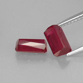  ct natürliche roter Rubin-Edelsteine, Smaragdschliff, SI