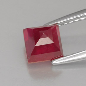 1,31 ctw natürlicher roter Rubin, Quadrat, SI