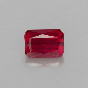 1,29 ctw natürlicher roter Rubin, Smaragdschliff, VS-SI