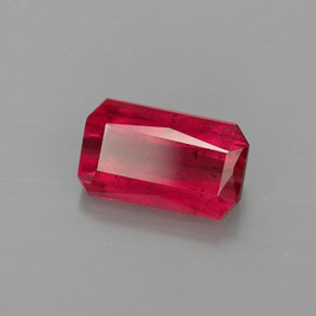 1,30 ctw natürlicher roter Rubin, Smaragdschliff, VS-SI
