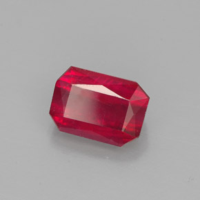 1,67 ctw natürlicher roter Rubin, Smaragdschliff, SI