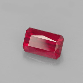 1,31 ctw natürlicher roter Rubin, Smaragdschliff, SI
