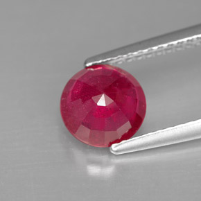 1,89 ctw natürlicher roter Rubin, Rundschliff, SI