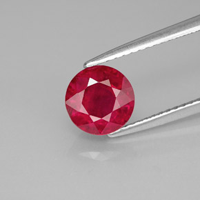 1,79 ctw natürlicher roter Rubin, Rundschliff, SI-I1