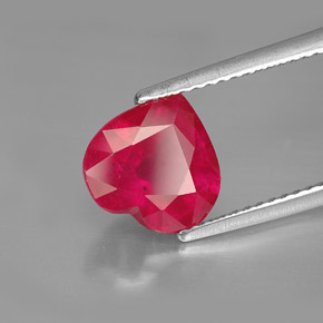 3,26 ctw natürlicher roter Rubin, Herzform, SI