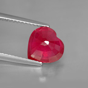 3,26 ctw natürlicher roter Rubin, Herzform, SI