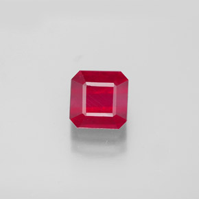 1,98 ctw natürlicher roter Rubin, Smaragdschliff, SI