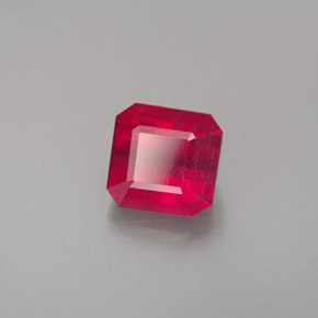 1,56 ctw natürlicher roter Rubin, Smaragdschliff, SI