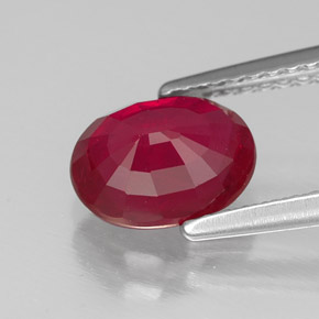 1,79 ctw natürlicher roter Rubin, Oval Schliff, SI