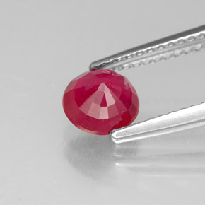 1,09 ctw natürlicher roter Rubin, Rundschliff, SI