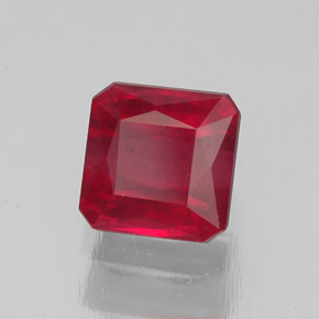 2,08 ctw natürlicher roter Rubin, Smaragdschliff, SI