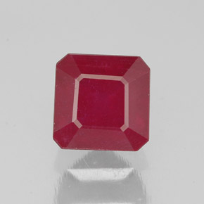 1,90 ctw natürlicher roter Rubin, Smaragdschliff, SI