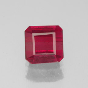 1,44 ctw natürlicher roter Rubin, Smaragdschliff, SI