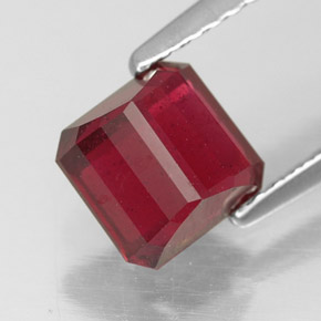 1,87 ctw natürlicher roter Rubin, Smaragdschliff, SI