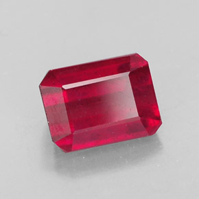 1,73 ctw natürlicher roter Rubin, Smaragdschliff, SI
