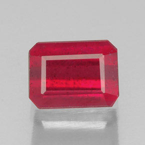1,80 ctw natürlicher roter Rubin, Smaragdschliff, SI