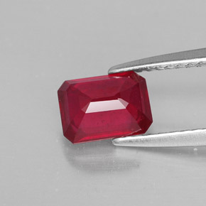 1,38 ctw natürlicher roter Rubin, Smaragdschliff, SI
