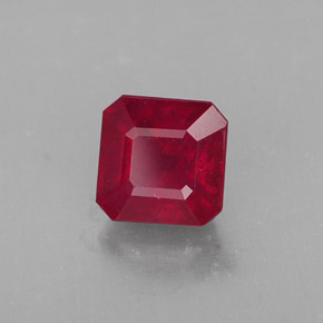 1,55 ctw natürlicher roter Rubin, Smaragdschliff, SI