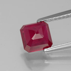 1,49 ctw natürlicher roter Rubin, Smaragdschliff, SI
