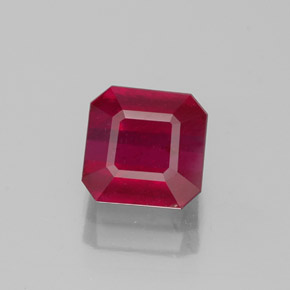 1,50 ctw natürlicher roter Rubin, Smaragdschliff, SI