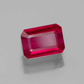 1,62 ctw natürlicher roter Rubin, Smaragdschliff, SI