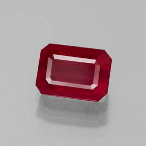 1,56 ctw natürlicher roter Rubin, Smaragdschliff, SI