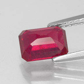 1,62 ctw natürlicher roter Rubin, Smaragdschliff, SI