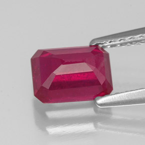 1,41 ctw natürlicher roter Rubin, Smaragdschliff, VS-SI