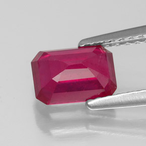 1,39 ctw natürlicher roter Rubin, Smaragdschliff, VS-SI