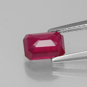 1,47 ctw natürlicher roter Rubin, Smaragdschliff, VS-SI