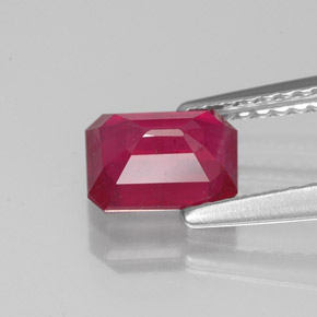1,29 ctw natürlicher roter Rubin, Smaragdschliff, VS-SI
