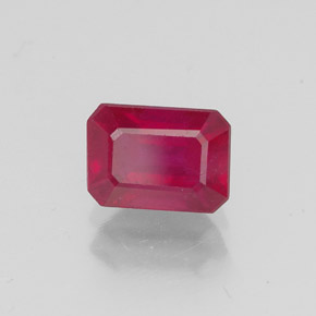 1,50 ctw natürlicher roter Rubin, Smaragdschliff, VS-SI