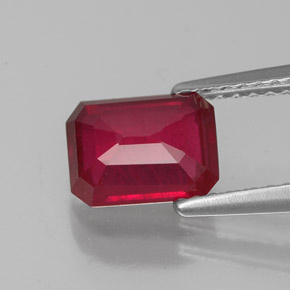 1,80 ctw natürlicher roter Rubin, Smaragdschliff, VS-SI