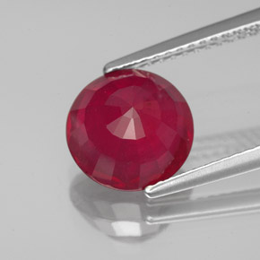 3,67 ctw natürlicher roter Rubin, Rundschliff, VS-SI