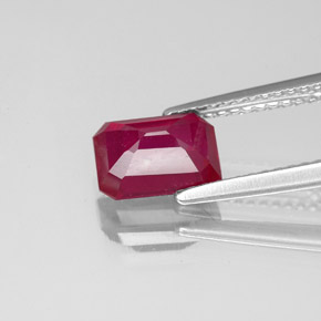 1,94 ctw natürlicher roter Rubin, Smaragdschliff, VS-SI