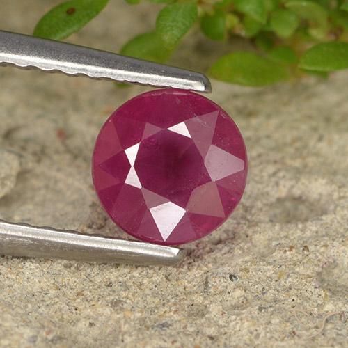 0.84ct Natürlicher Mittelrot Rubin, Runden, VS-SI