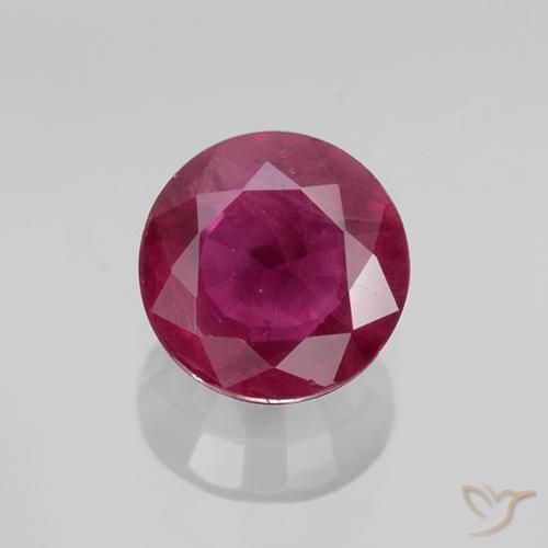 0.70ct Natürlicher dunkelrot Rubin, Runden, VS-SI