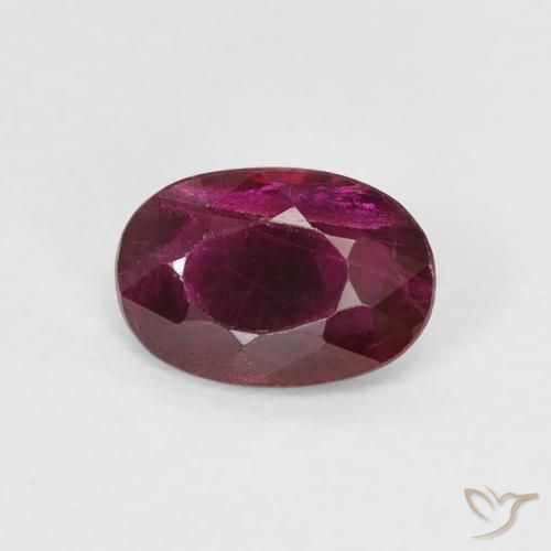 0.53ct Natürlicher Mittelrot Rubin, Oval, VS-SI