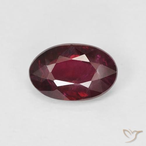 0.49ct Natürlicher tiefrot Rubin, Oval, VS-SI