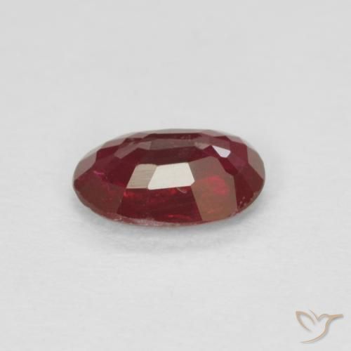 9,17 ctw natürlicher Weinrot Rubin, Oval, VS-SI