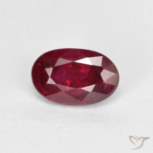 0.55ct Natürlicher Blutrot Rubin, Oval, VS-SI